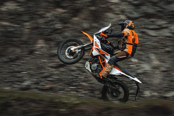 390 Adventure R 2025 - Imagen 4