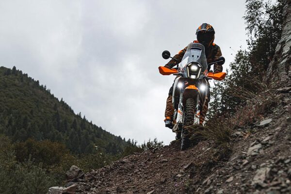 390 Adventure X 2025 - Imagen 2