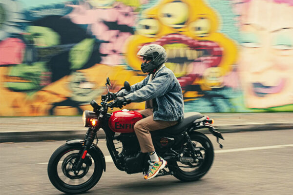 Hunter 350 - REBEL - Imagen 3